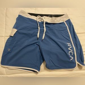 Size 32 rvca